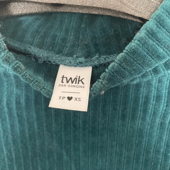 Velour cropped top. XS Turquoise. Simons - Picture 4 of 4